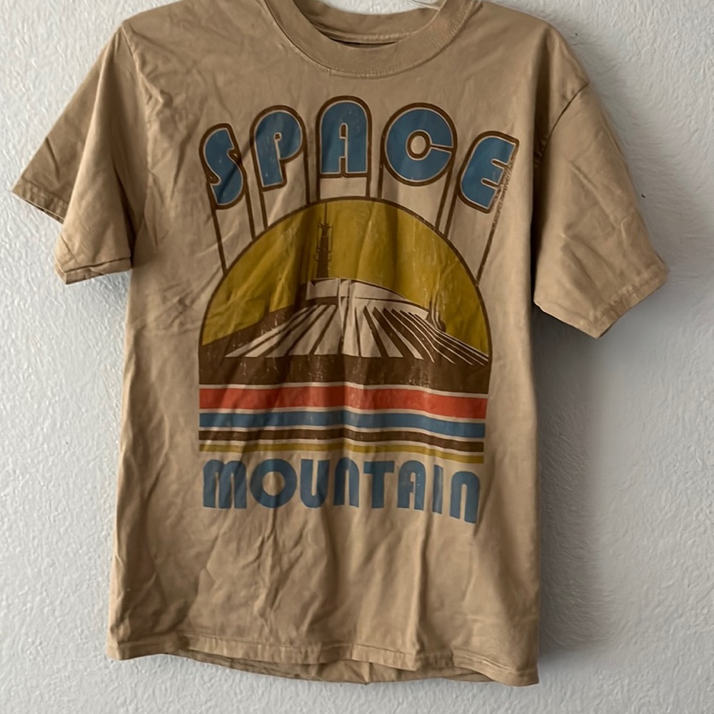Disney Parks Exclusive - Space Mountain - Vintage Look T-Shirt - Men’s Medium